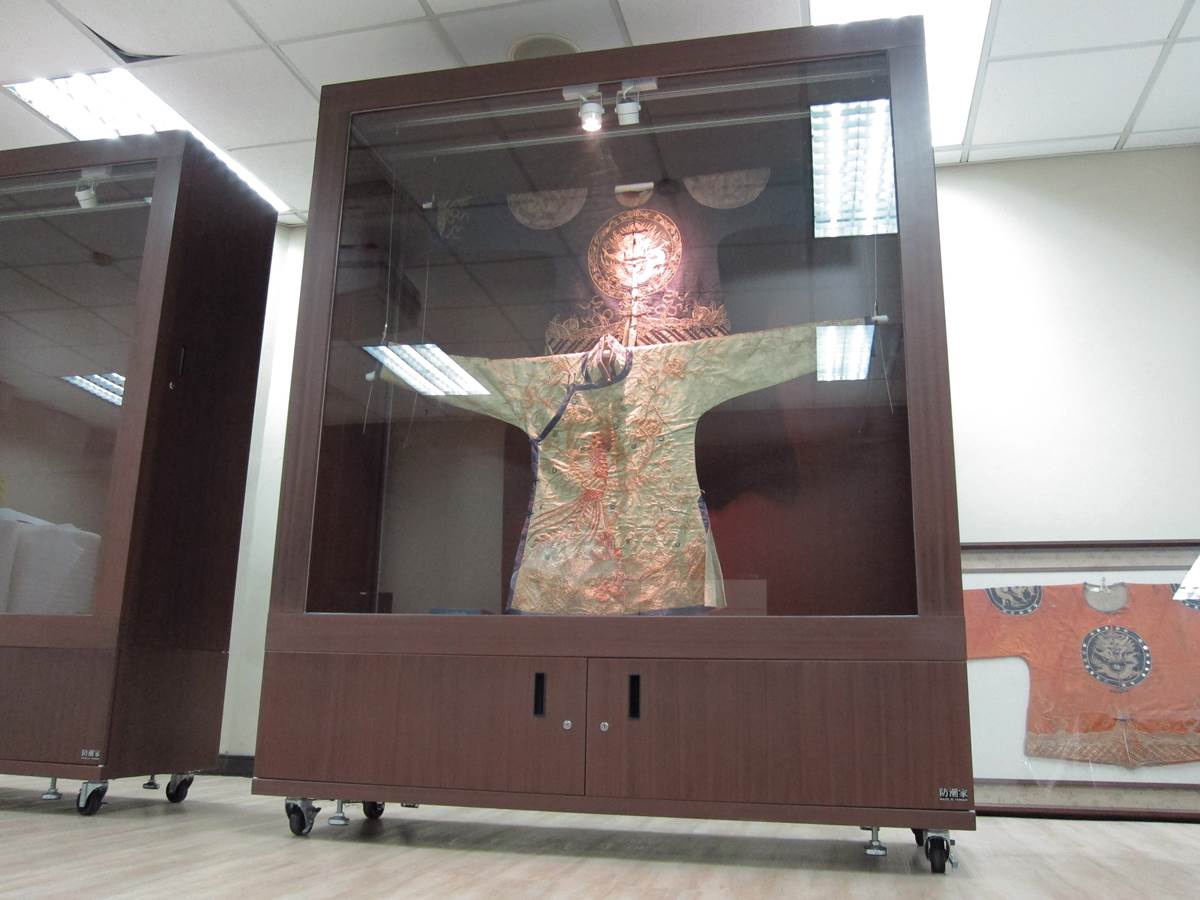 s044-customized dry cabinets4, EDRY Taiwan.jpg